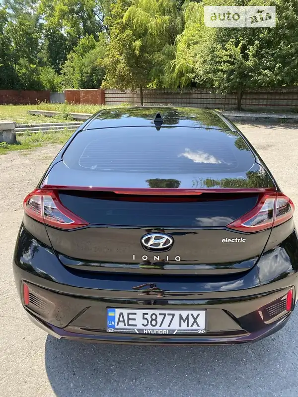 Hyundai Ioniq 2018 VIN KMHC05LH2JU028965 фото оголошення 14 з 68