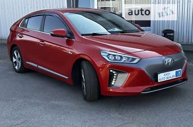 Хэтчбек Hyundai Ioniq 2017 в Киеве