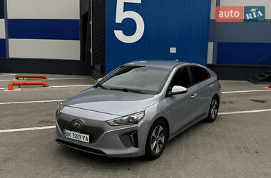 Хэтчбек Hyundai Ioniq 2018 в Ровно