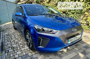 Хэтчбек Hyundai Ioniq 2017 в Одессе