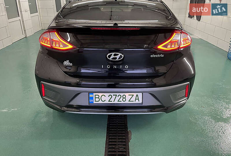 Хэтчбек Hyundai Ioniq 2018 в Львове