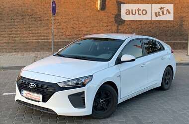 Хэтчбек Hyundai Ioniq 2018 в Одессе