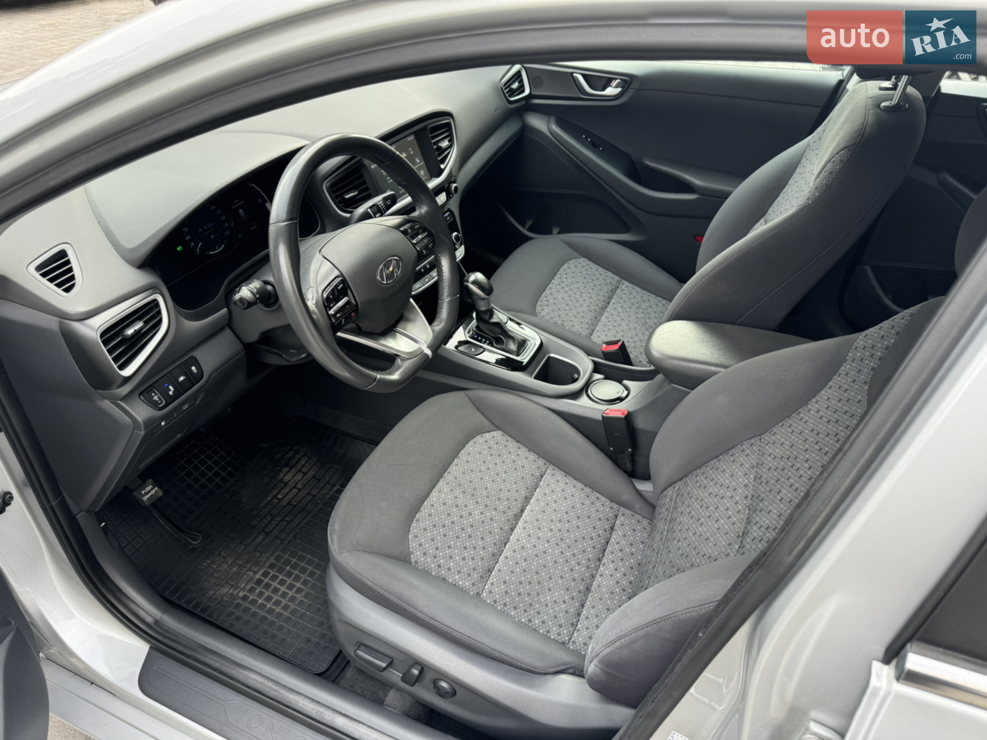 2017 Hyundai IONIQ - мініатюра 12