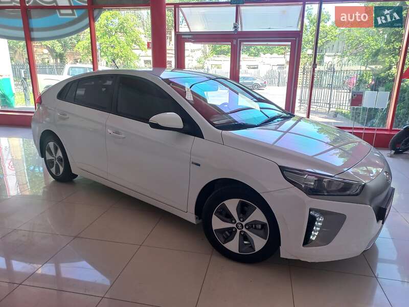 Хетчбек Hyundai Ioniq 2017 в Одесі