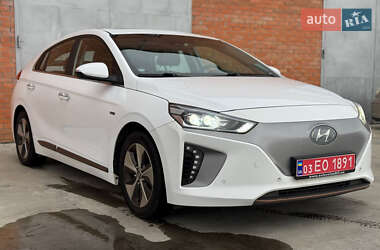 Хэтчбек Hyundai Ioniq 2016 в Сарнах