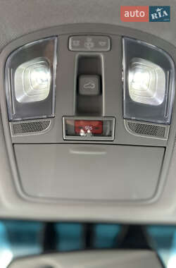 Лифтбек Hyundai Ioniq 2020 в 