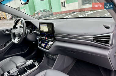 Лифтбек Hyundai Ioniq 2020 в 