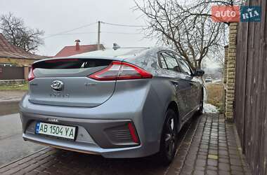 Хетчбек Hyundai Ioniq 2017 в Вінниці