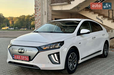 Ліфтбек Hyundai Ioniq 2020 в Тернополі