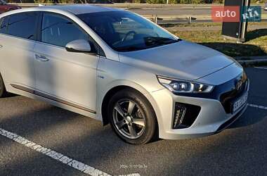 Хетчбек Hyundai Ioniq 2018 в Києві