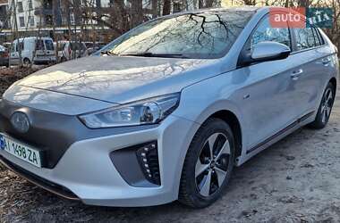 Хетчбек Hyundai Ioniq 2018 в Ірпені