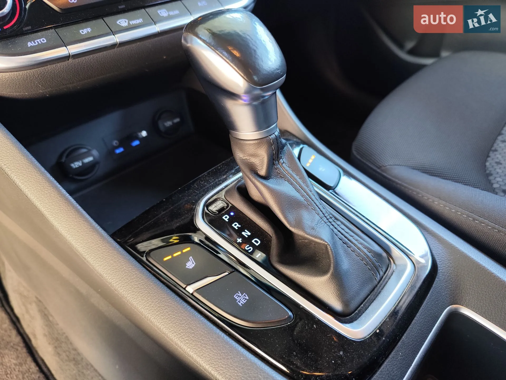 2018 Hyundai IONIQ - мініатюра 26