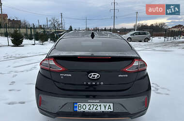 Хэтчбек Hyundai Ioniq 2018 в Тернополе