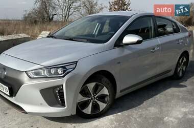 Хэтчбек Hyundai Ioniq 2017 в Черкассах