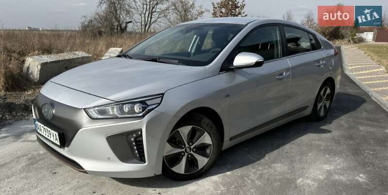 Хетчбек Hyundai Ioniq 2017 в Черкасах