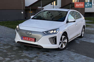 Хэтчбек Hyundai Ioniq 2017 в Виннице