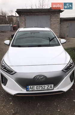 Хэтчбек Hyundai Ioniq 2018 в Кривом Роге