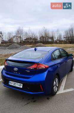 Хэтчбек Hyundai Ioniq 2019 в 