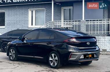 Хетчбек Hyundai Ioniq 2018 в Харкові