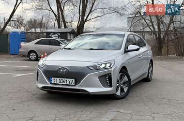 Хэтчбек Hyundai Ioniq 2018 в Киеве