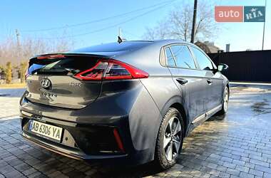 Хетчбек Hyundai Ioniq 2019 в 