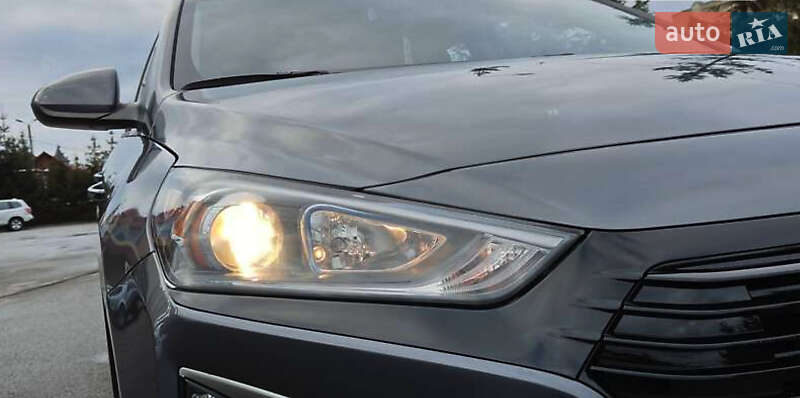 Хетчбек Hyundai Ioniq 2019 в Тернополі