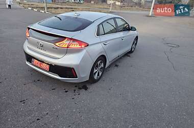 Лифтбек Hyundai Ioniq 2019 в Стрые