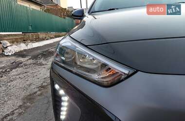 Лифтбек Hyundai Ioniq 2019 в 