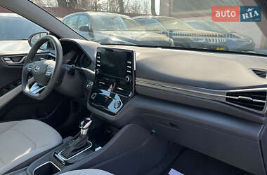 Лифтбек Hyundai Ioniq 2021 в 