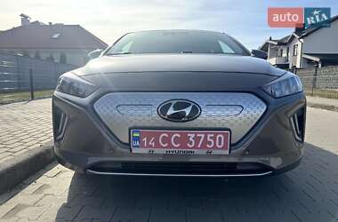 Ліфтбек Hyundai Ioniq 2019 в 
