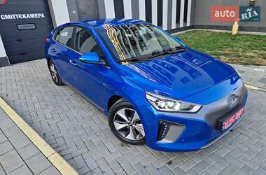 Хэтчбек Hyundai Ioniq 2017 в 