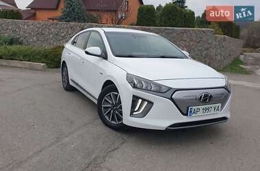 Лифтбек Hyundai Ioniq 2019 в 