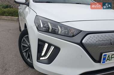 Лифтбек Hyundai Ioniq 2019 в 