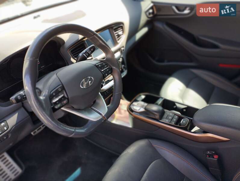 Хетчбек Hyundai Ioniq 2019 в Львові