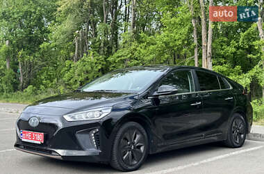 Хэтчбек Hyundai Ioniq 2016 в 