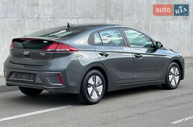 Лифтбек Hyundai Ioniq 2020 в 