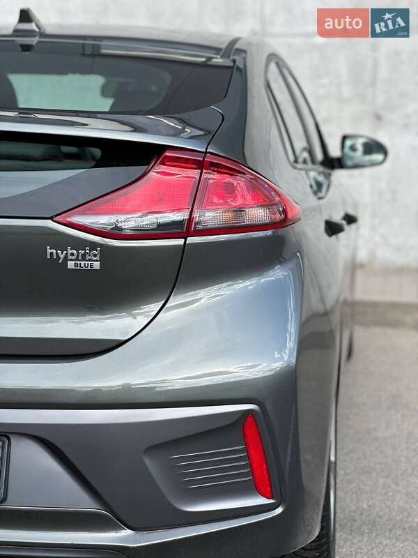 Ліфтбек Hyundai Ioniq 2020 в Києві