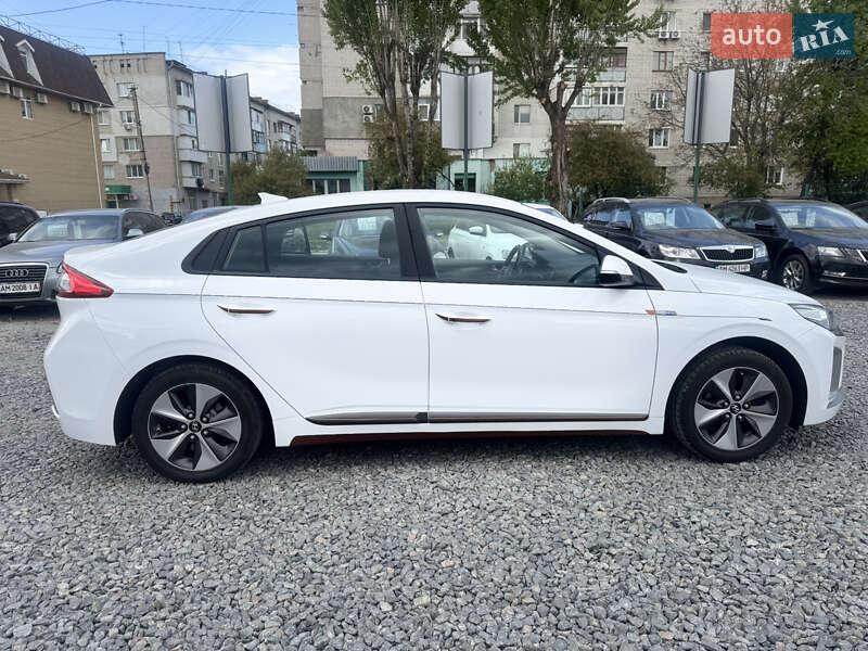 Хетчбек Hyundai Ioniq 2018 в Бердичеві