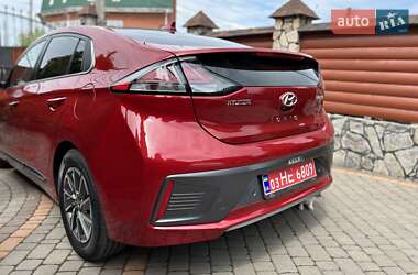 Ліфтбек Hyundai Ioniq 2019 в 