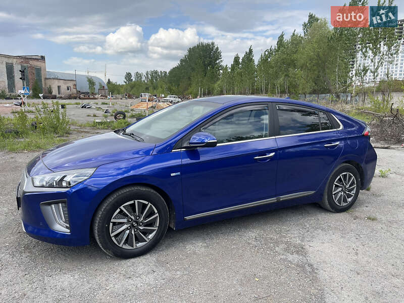 Ліфтбек Hyundai Ioniq 2020 в Тернополі