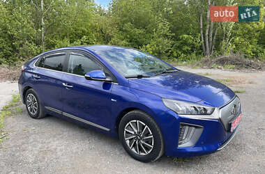 Лифтбек Hyundai Ioniq 2020 в 