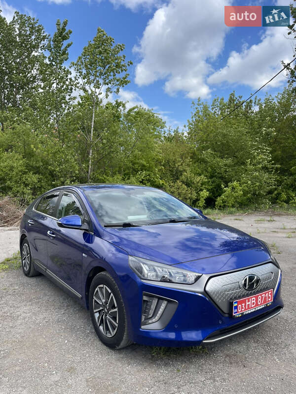 Ліфтбек Hyundai Ioniq 2020 в Тернополі