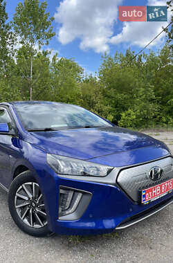 Лифтбек Hyundai Ioniq 2020 в 