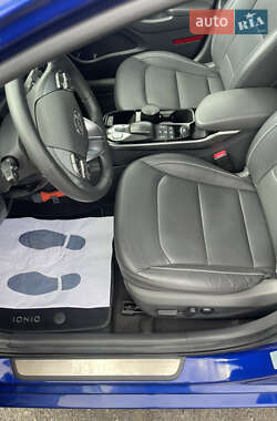 Лифтбек Hyundai Ioniq 2020 в 