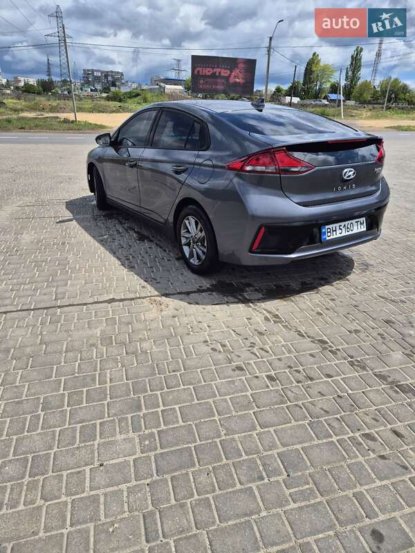 Хэтчбек Hyundai Ioniq 2019 в Одессе