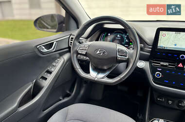 Лифтбек Hyundai Ioniq 2019 в 