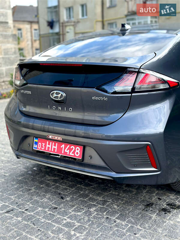 Лифтбек Hyundai Ioniq 2020 в Золочеве