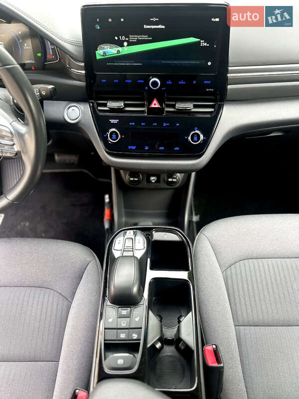 Лифтбек Hyundai Ioniq 2020 в Золочеве