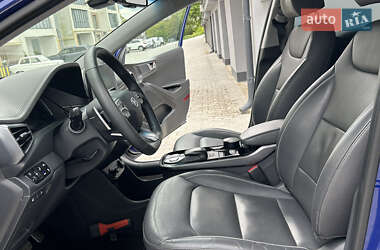 Лифтбек Hyundai Ioniq 2020 в 