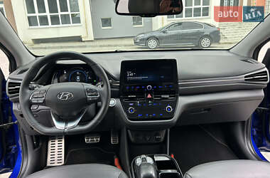 Лифтбек Hyundai Ioniq 2020 в 